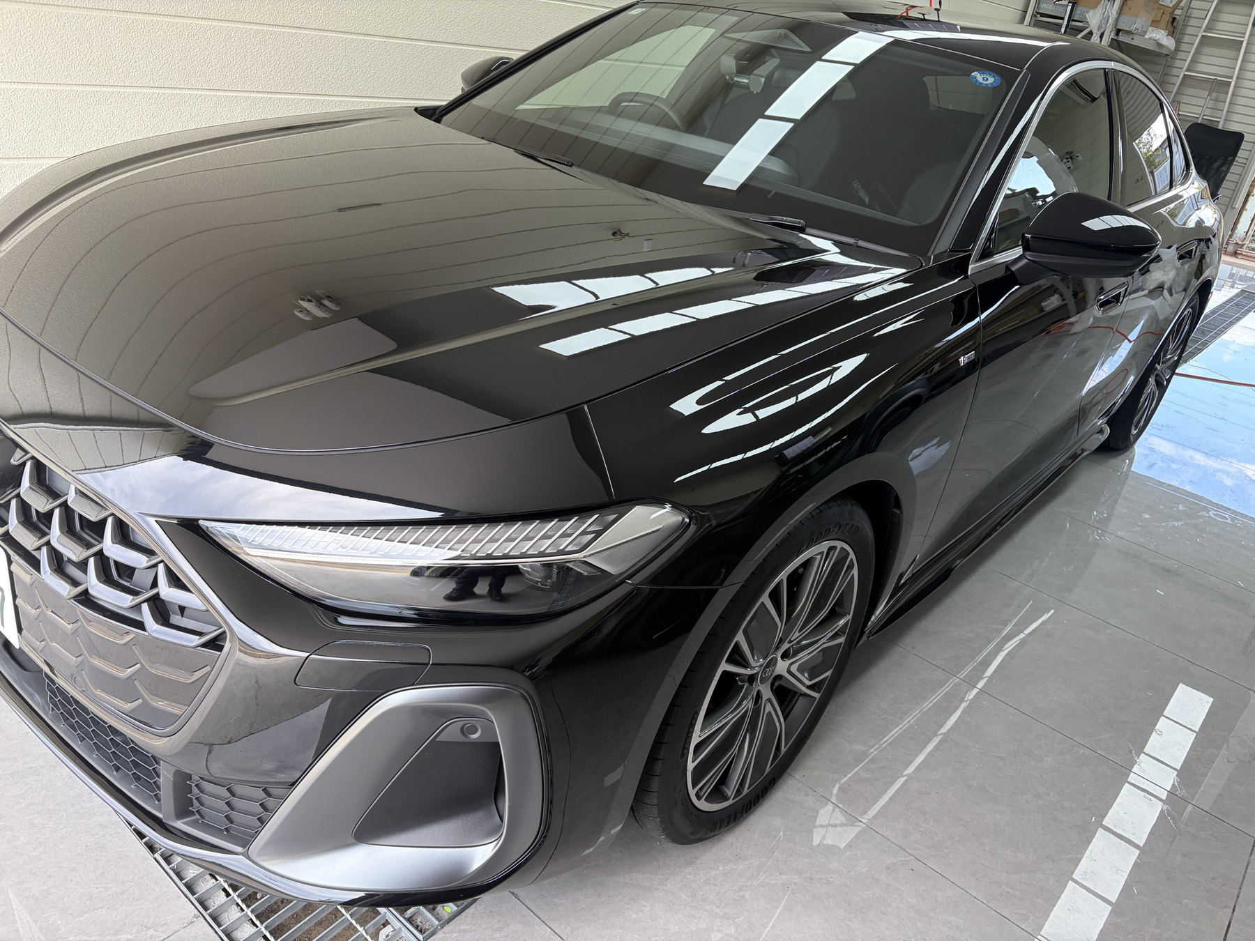 2025 Audi A5 bumper blackout before image 2 photographed in Osaka by EISUI WRAP