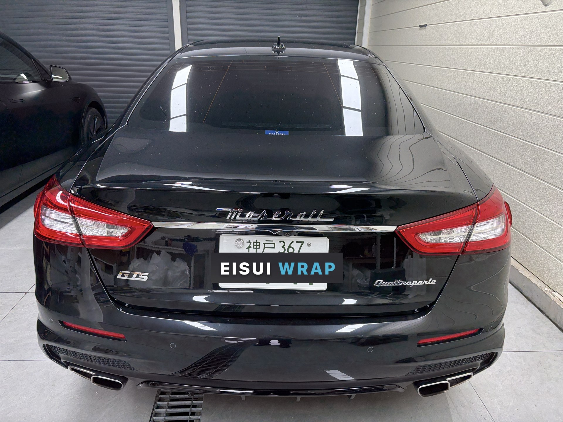 2018 Maserati Quattroporte: Black body before wrapping, rear view with Kobe plate marking