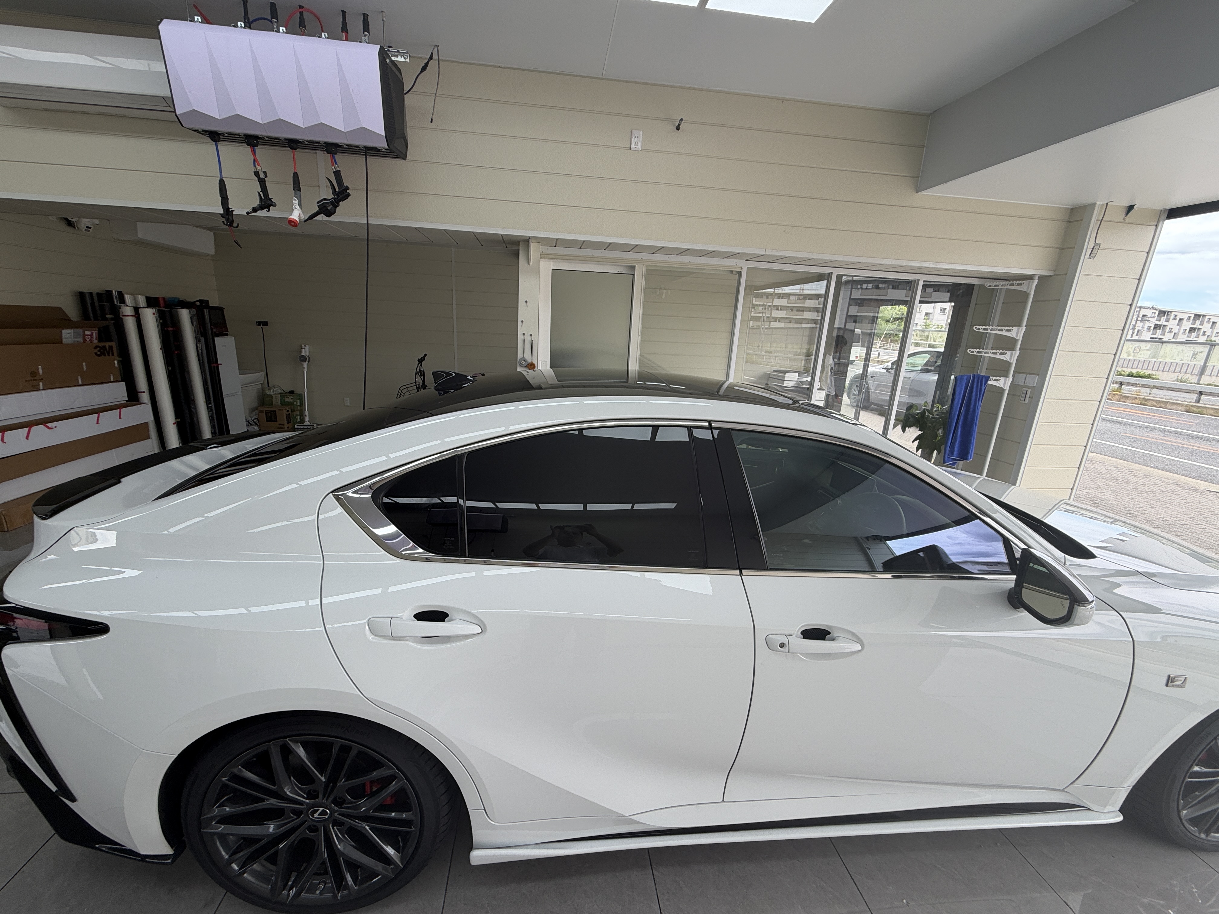 Lexus IS300h サイドビュー 施工後
