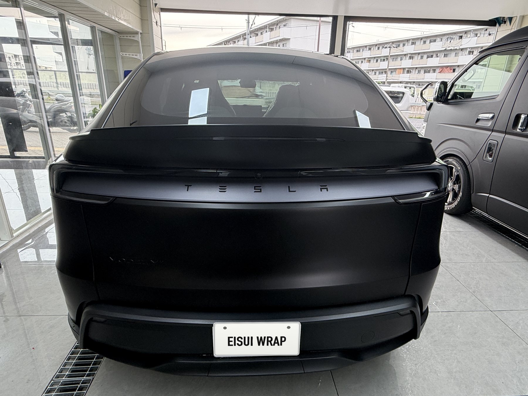 テスラ Model Y L 透明マットPPF リア施工後 大阪