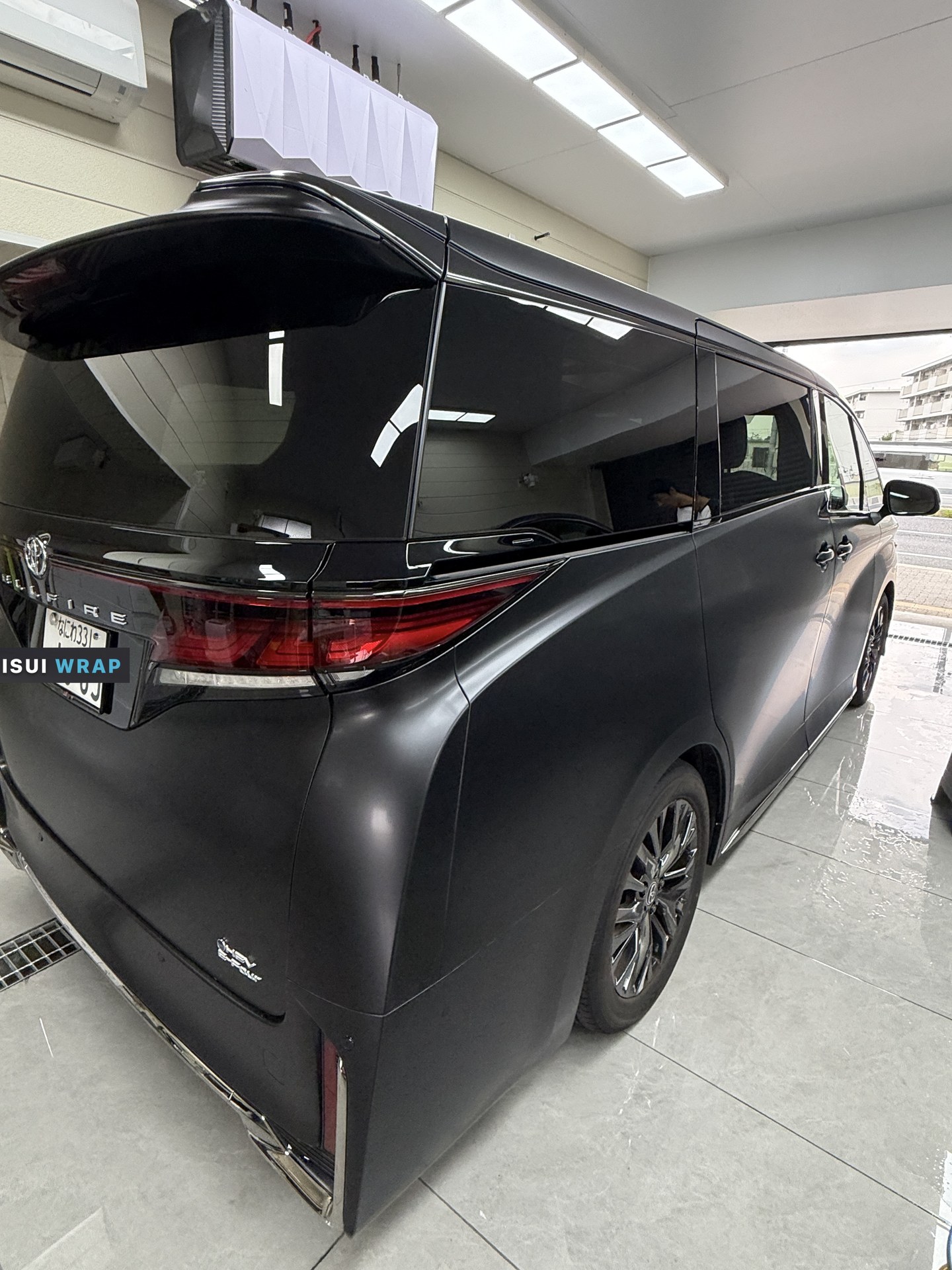 Vellfire satin PPF rear side detail
